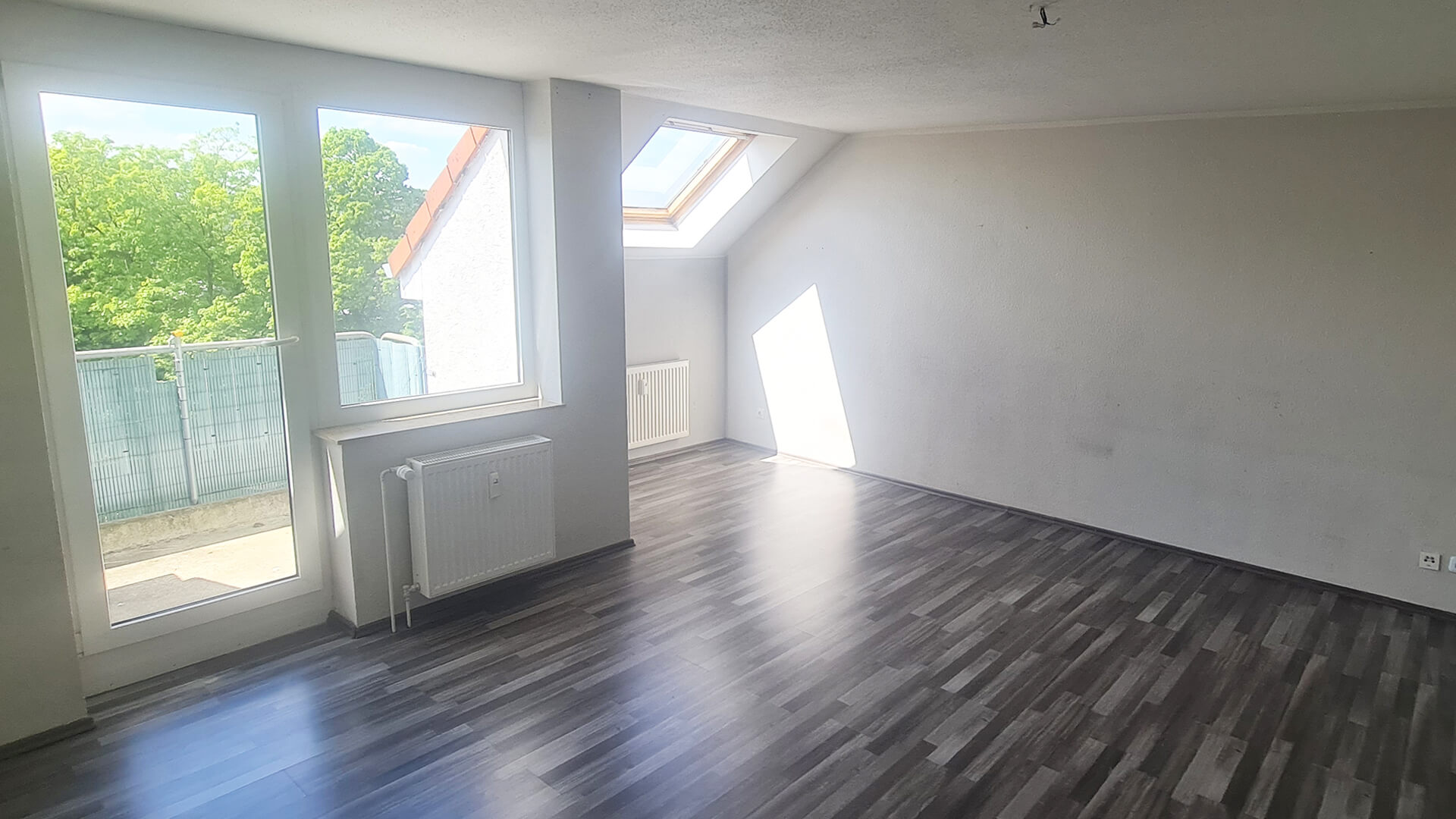 Neuer Laminatboden in Wohnung Wuppertal